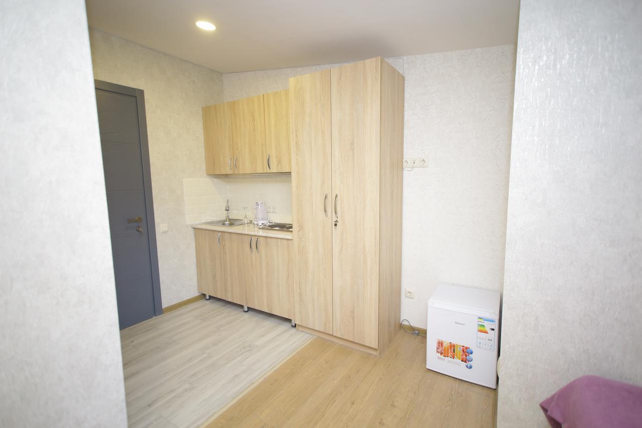 Four Rooms Tbilisi Esterno foto